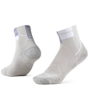 Buff Coolnet Quarter - Negro