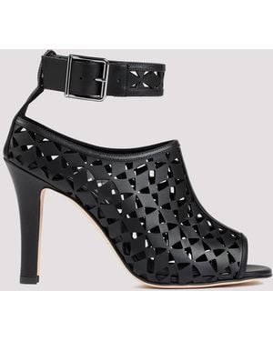 Manolo Blahnik Elegant 105 Heel Leather Sandals - Black