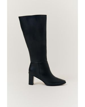 In The Style Kylie Heeled High Leg Boot - Black