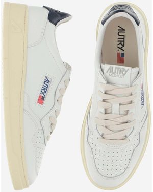 Autry Medalist Low Trainers Cow Leather Trainers - White