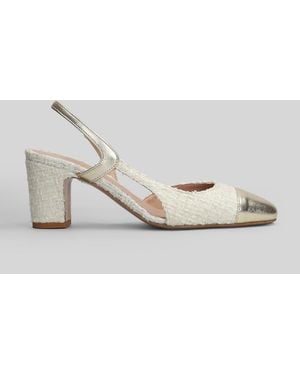 Festa Shirley Pumps - White
