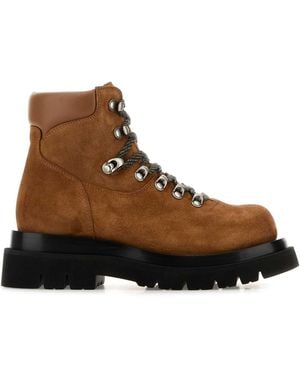 Bottega Veneta Caramel Suede Lug Ankle Boots - Brown