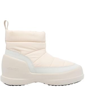 Moon Boot Mezzaluna Puffy Cream Booties - White