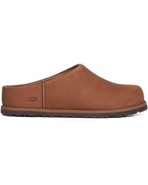 UGG Dark Chestnut Otzo Clogs - Brown
