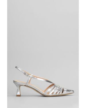 Julie Dee Court Shoes - Multicolour