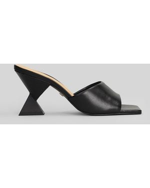 Carrano Slipper-Mule - Black