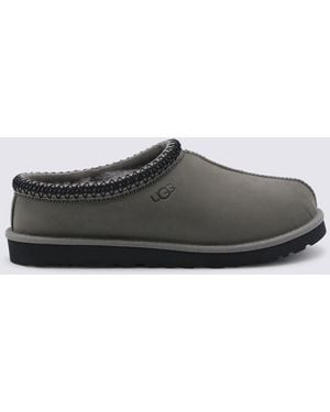 UGG Flat Shoes _Cover Tex/Le Sole El - Black