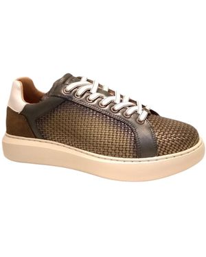 Ambitious Eclipse Calf Leather Shoe - Brown