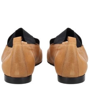 Uma Wang Uma Wang Pointed-Toe Leather Flat - Natural