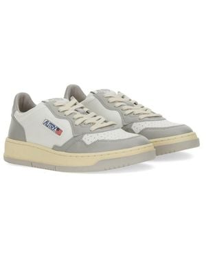 Autry Medalist Low Sneaker Cow Leather Sneakers - White