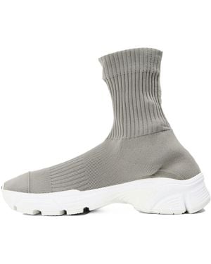 Balenciaga Balenciaga Logo Knit Sneaker - Gray