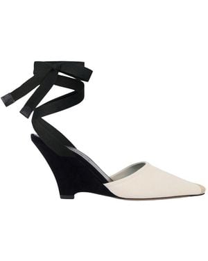 Jacquemus Les Espadrilles Court Shoes - White