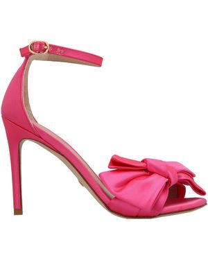 Stuart Weitzman 'Nudistcurver Loveknot' Sandals - Pink