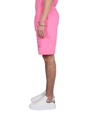 McQueen Bermuda Shorts With Graffiti Logo Print Cotton - Pink