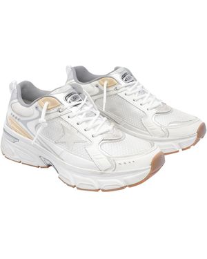 Golden Goose Trainers - White