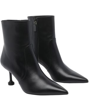 Stuart Weitzman Boots Calf Leather/Leather Sole - Black