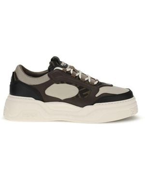 Fendi Calf Leather Bos Taurus Chunky Trainers - Black