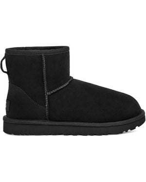 UGG Boots - Black