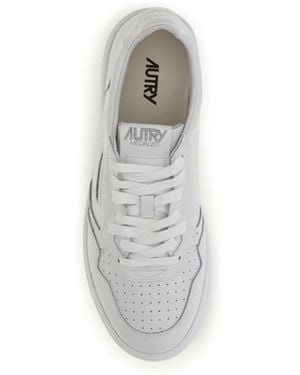 Autry Sneakers Medalist Low Sneakers - White