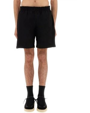 Represent Short Initial - Black