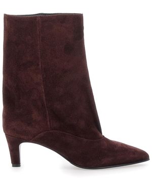 Strategia Joelle Ankle Boots With Pointed Design And Low Heel - Brown