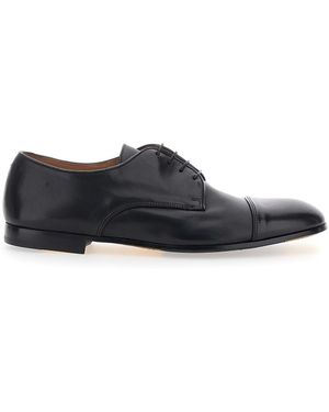 Doucal's Derby Cap Toe - White