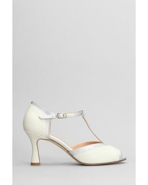 Julie Dee Sandals - White