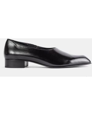 KHAITE Mocassins Colt Slip On Loafer En Cuir Noir Loafers - Black