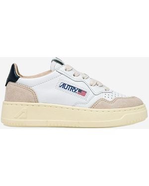 Autry Medalist Low Sneakers Leather Sneakers - White