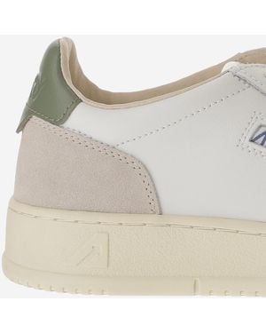 Autry Trainers Medalist Low Leather Trainers - Natural