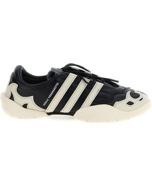 Y-3 Regu 2002 Sneaker - Black