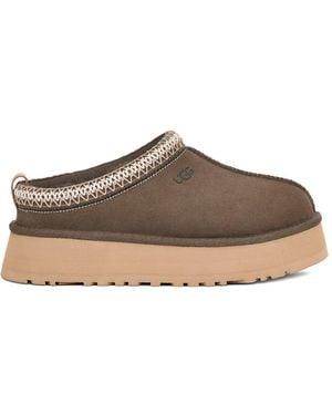 UGG Flat Shoes - Brown