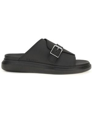 McQueen Calf Leather Bos Taurus Platform Sandals - Black