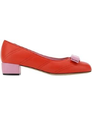 Ferragamo Signature Vara Bow Detail Court Shoes - Red