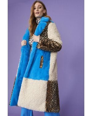 Jayley Maxi Chequered Leopard Print And Shearling Faux Fur Coat Size - Blue