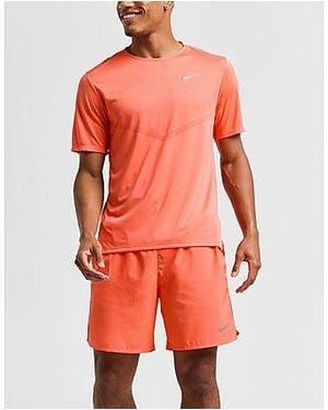 Nike Challenger 7" Shorts - Red