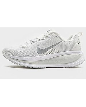 Nike Vomero 18 - Grey