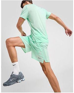 Nike Challenger Shorts - Black