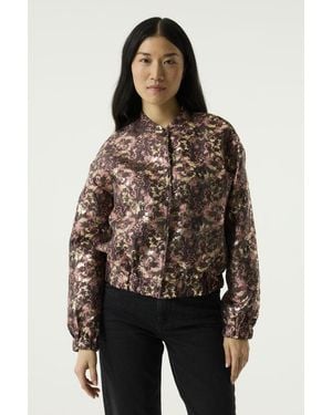 Garcia Bomberjack Met Print - Bruin