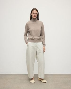 Johnstons of Elgin Classic Cashmere Roll Neck Sweater - White