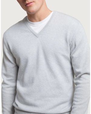 Johnstons of Elgin Pale 3 Ply V Neck Cashmere Sweater - Gray