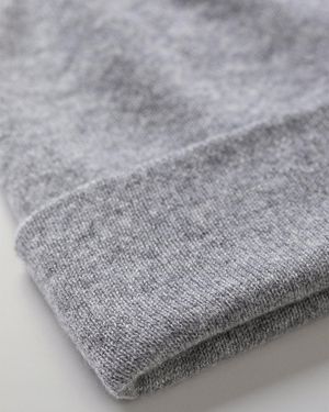 Johnstons of Elgin Braemar Cashmere Beanie - Grey