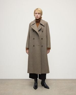 Johnstons of Elgin The Great Coat - Natural