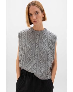 Johnstons of Elgin Oversized Aran Light Cable Cashmere Tank - Gray
