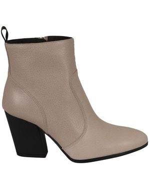 Hogan Pointed-Toe Ankle Boots - Brown