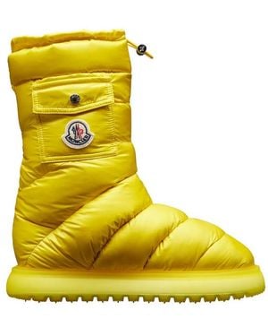 Moncler Gaia Pocket Down Boots, Brand Size 39 Us - Yellow