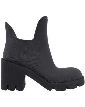 Burberry Marsh Round-Toe Ankle Rain Boots, Brand Size 37 Us - Black