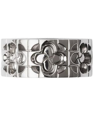 Burberry Sterling Rose Monogram Ring - Metallic