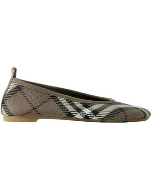 Burberry Check Jacquard Ballet Flats, Brand Size 38 Us - Green