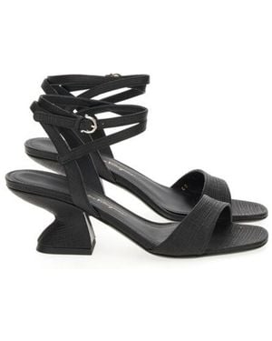 Ferragamo Scarlett Leather Ankle Strap Sandals - Black